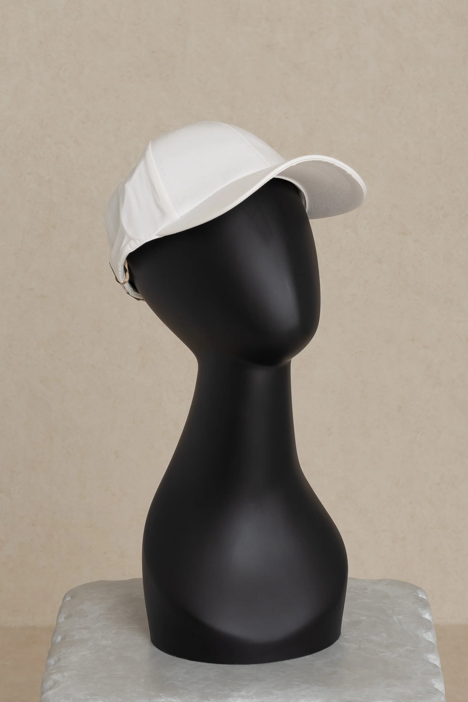 White Cap - KJDHW