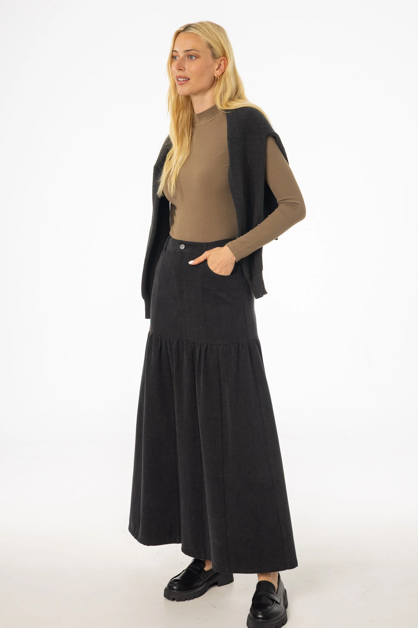 Grey Flared Denim Maxi Skirt - KJDHW