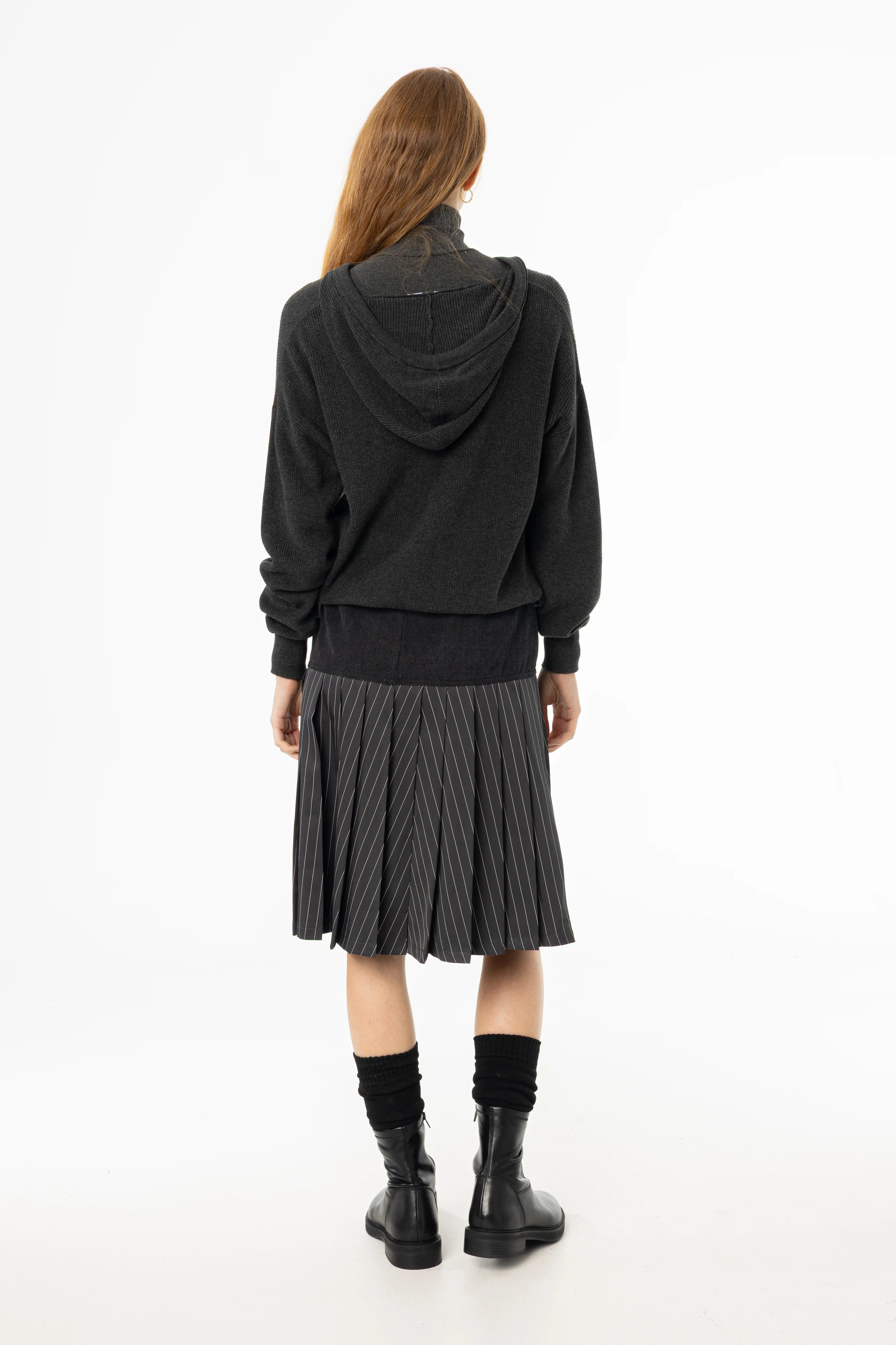 Grey Pinstripe Pleated Denim Skirt - KJDHW