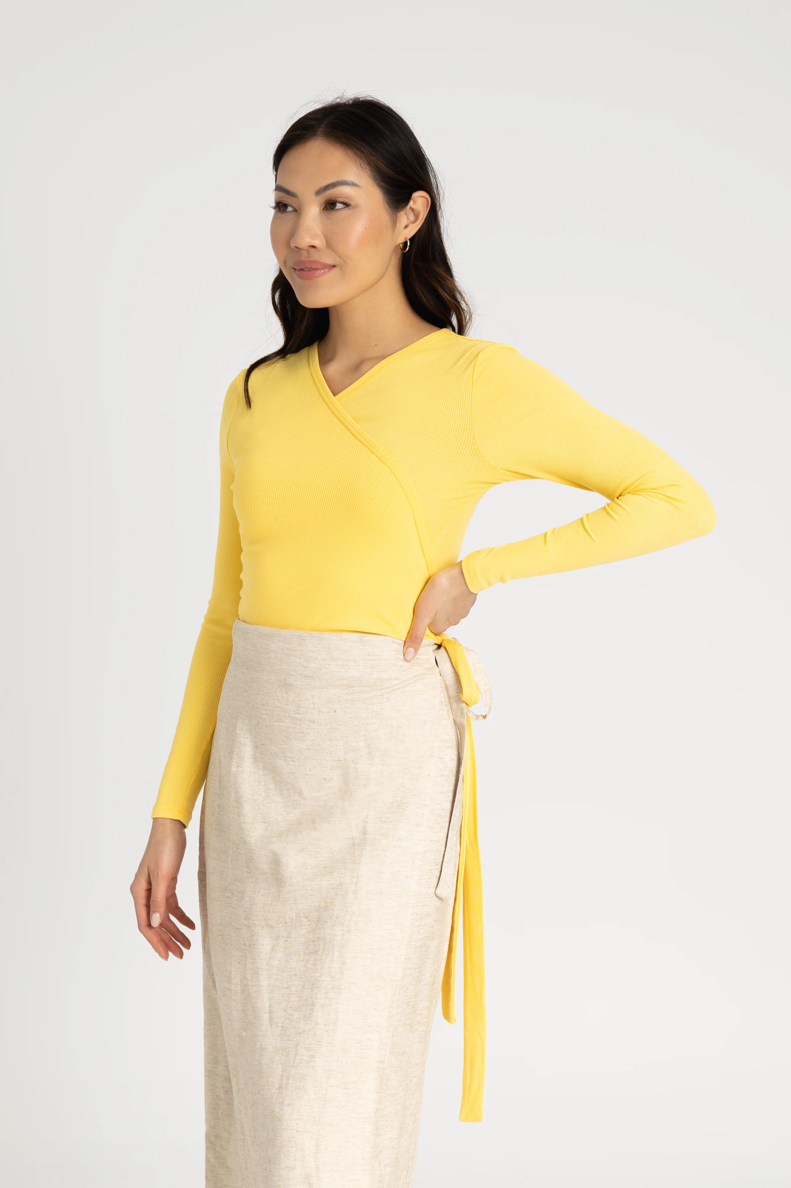 Sunflower Wrap Tee - KJDHW