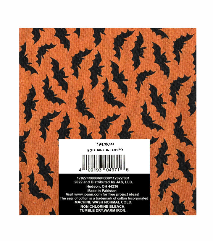 18 x 21 Halloween Bats On Orange Cotton Fabric Quarter 1pc