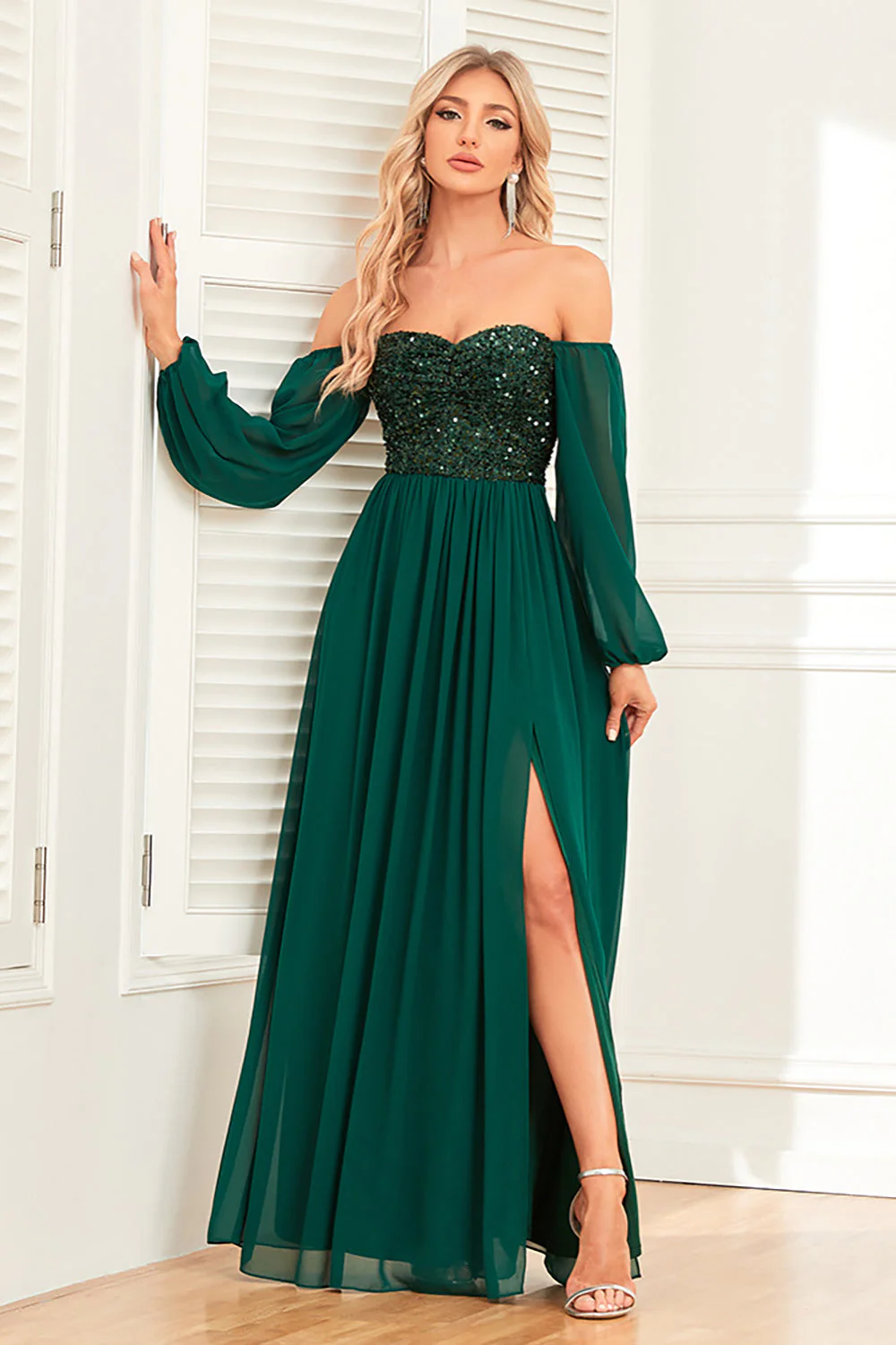 Sparkly Sweetheart Long Sleeves Pine Formal Dress with Sequins - VNBITS