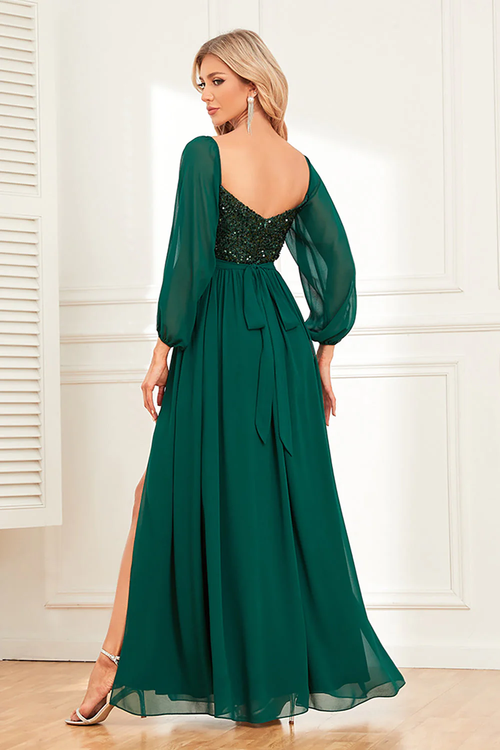 Sparkly Sweetheart Long Sleeves Pine Formal Dress with Sequins - VNBITS