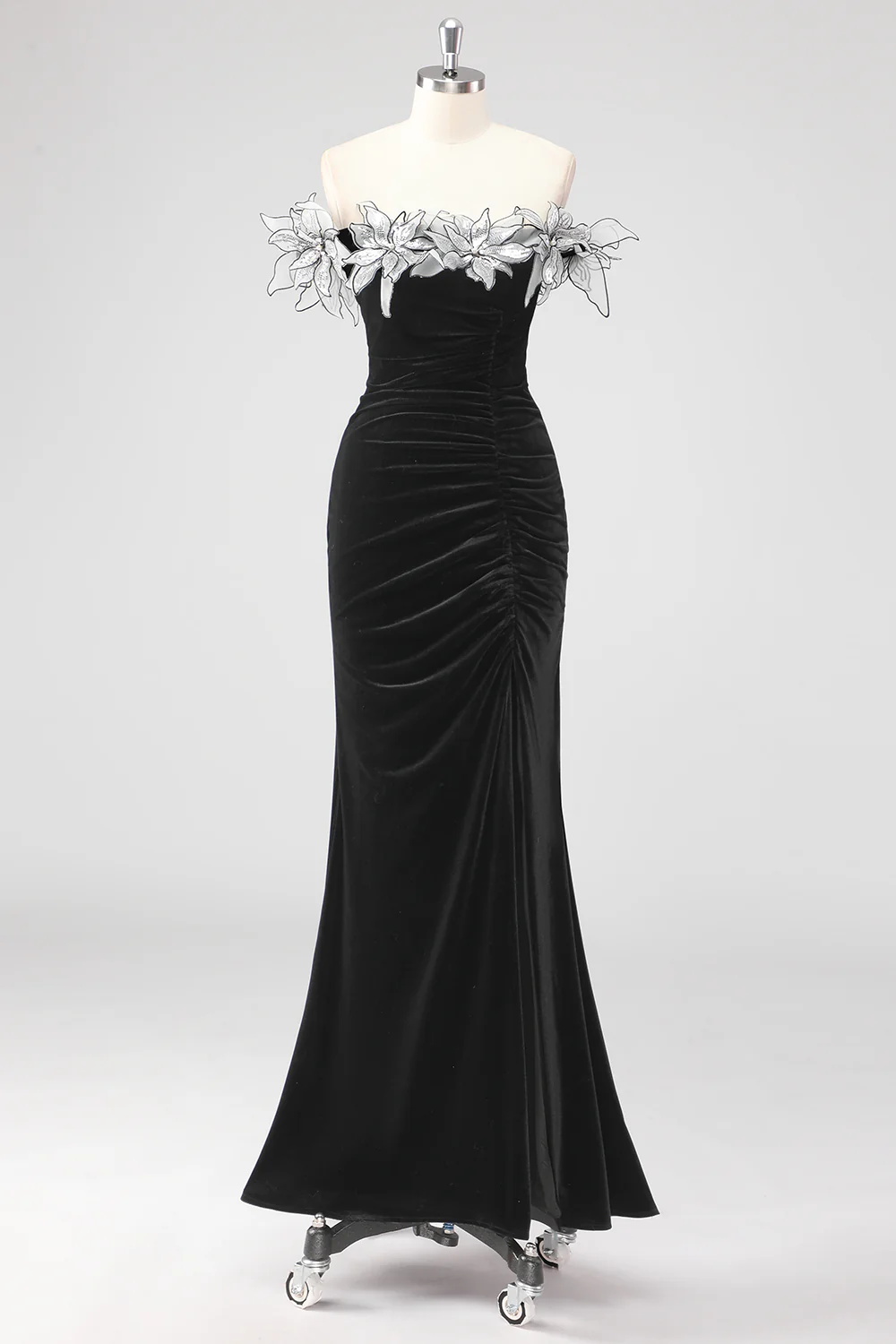 Black Velvet Sheath Formal Dress with 3D Flowers - VNBITS