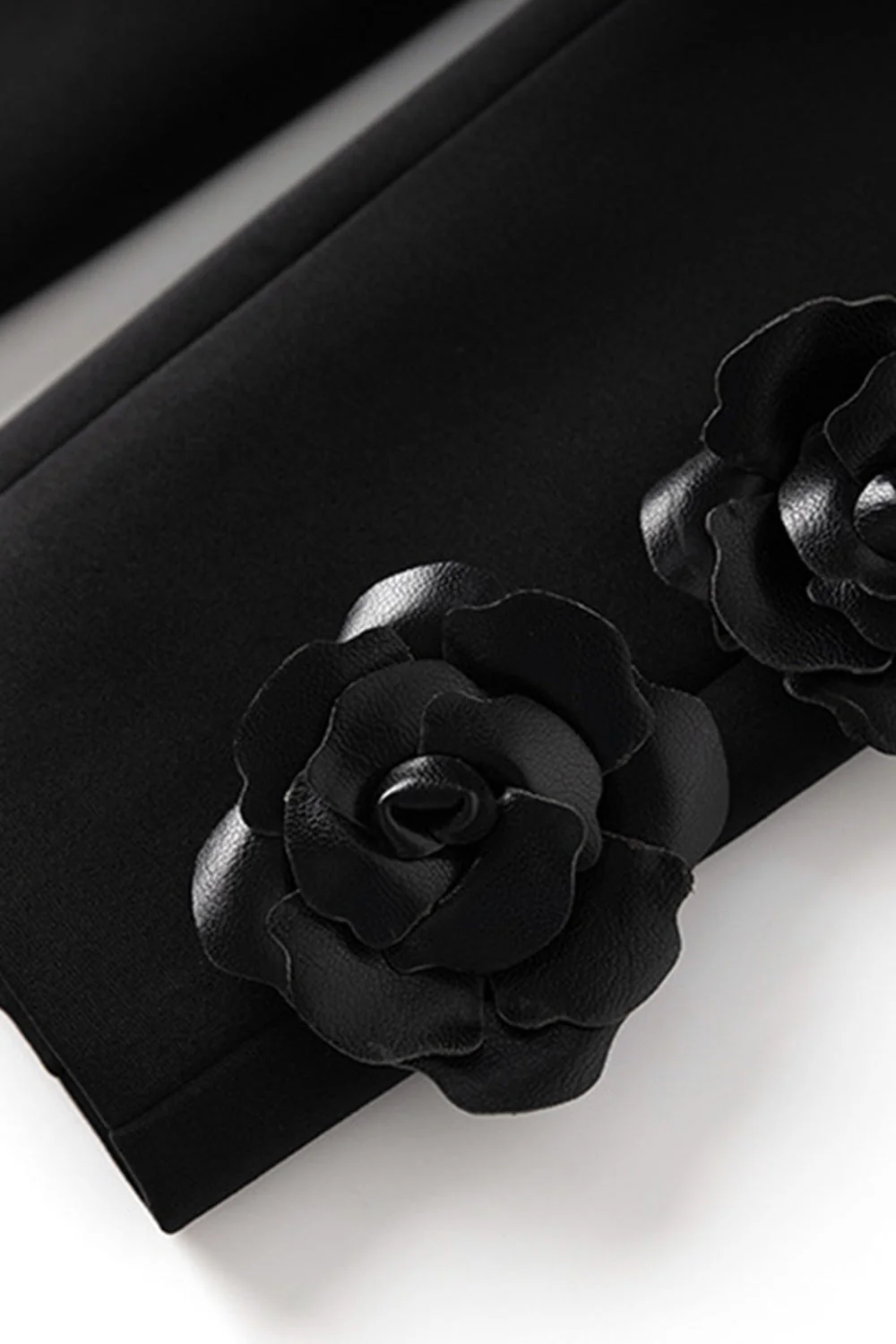 Black 2 Piece Peak Lapel Women Formal Suits - VNBITS
