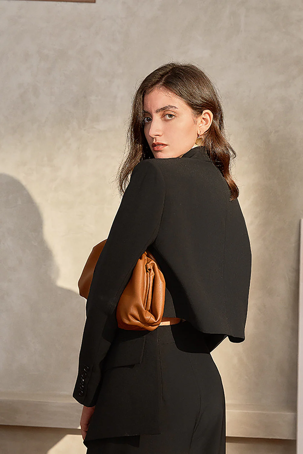 Black Asymmetrical Oversized Prom Blazer For Women - VNBITS