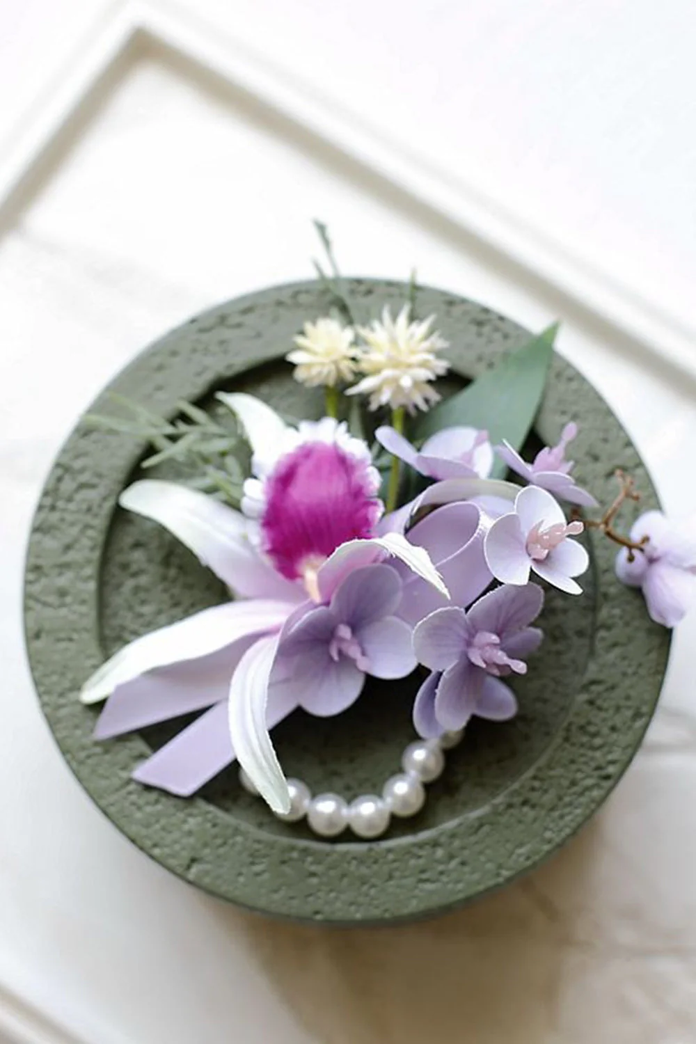 Burgundy Prom Wrist Corsage and Men‘s Boutonniere with Pearls - JUORTHO