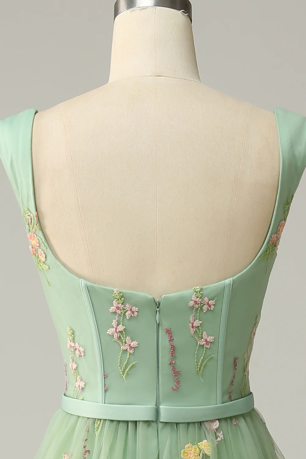 A Line Sweetheart Green Long Prom Dress with Embroidery - JUORTHO