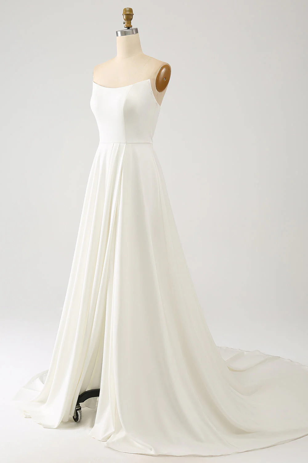 Ivory A Line Long Chiffon Wedding Dress With 3D Butterflies Long Sleeves - JUORTHO