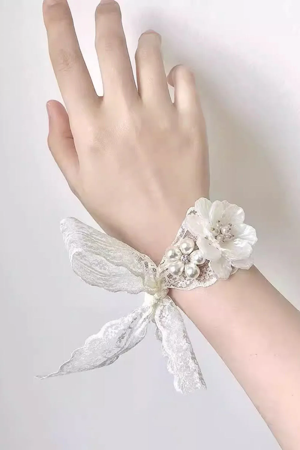 White Ceramic Flower Wrist Corsage with Lace Ribbon - JUORTHO