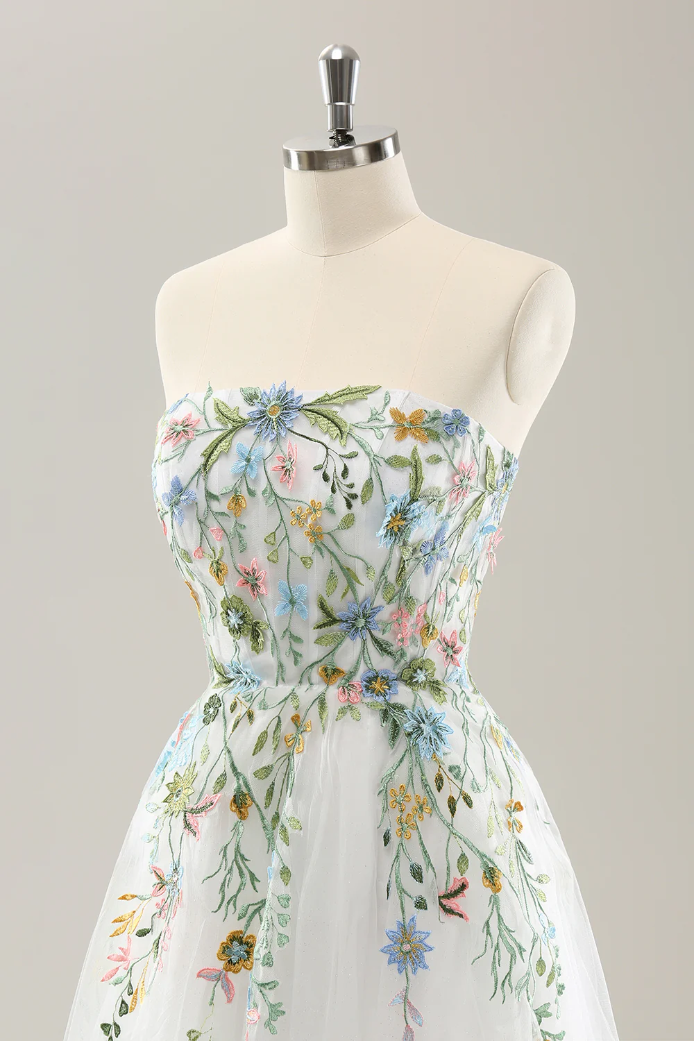 White A Line Strapless 3D Flowers Tulle Wedding Dress with Slit - JUORTHO