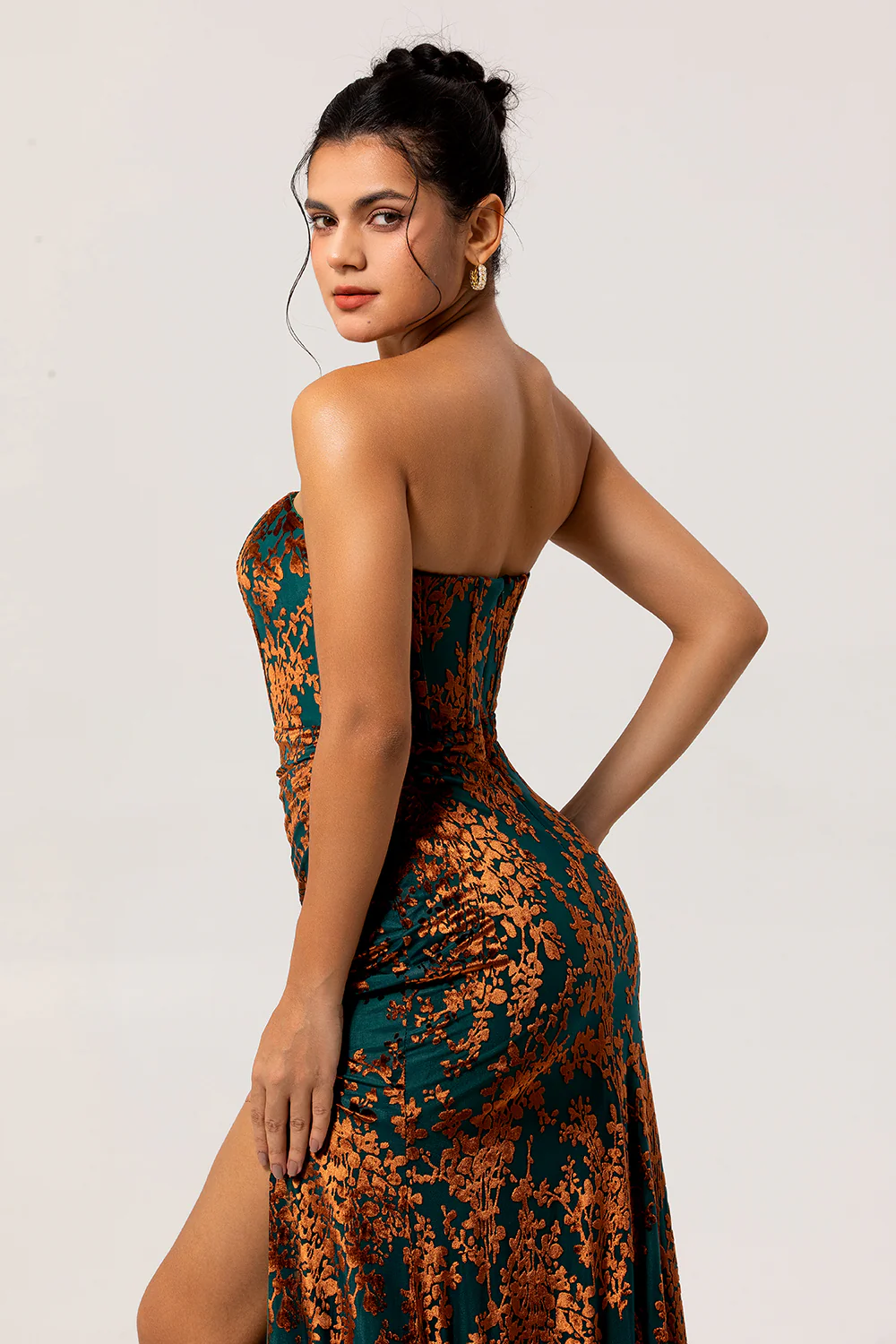 Peacock Green Strapless Corset Long Velvet Bridesmaid Dress with Slit - JUORTHO