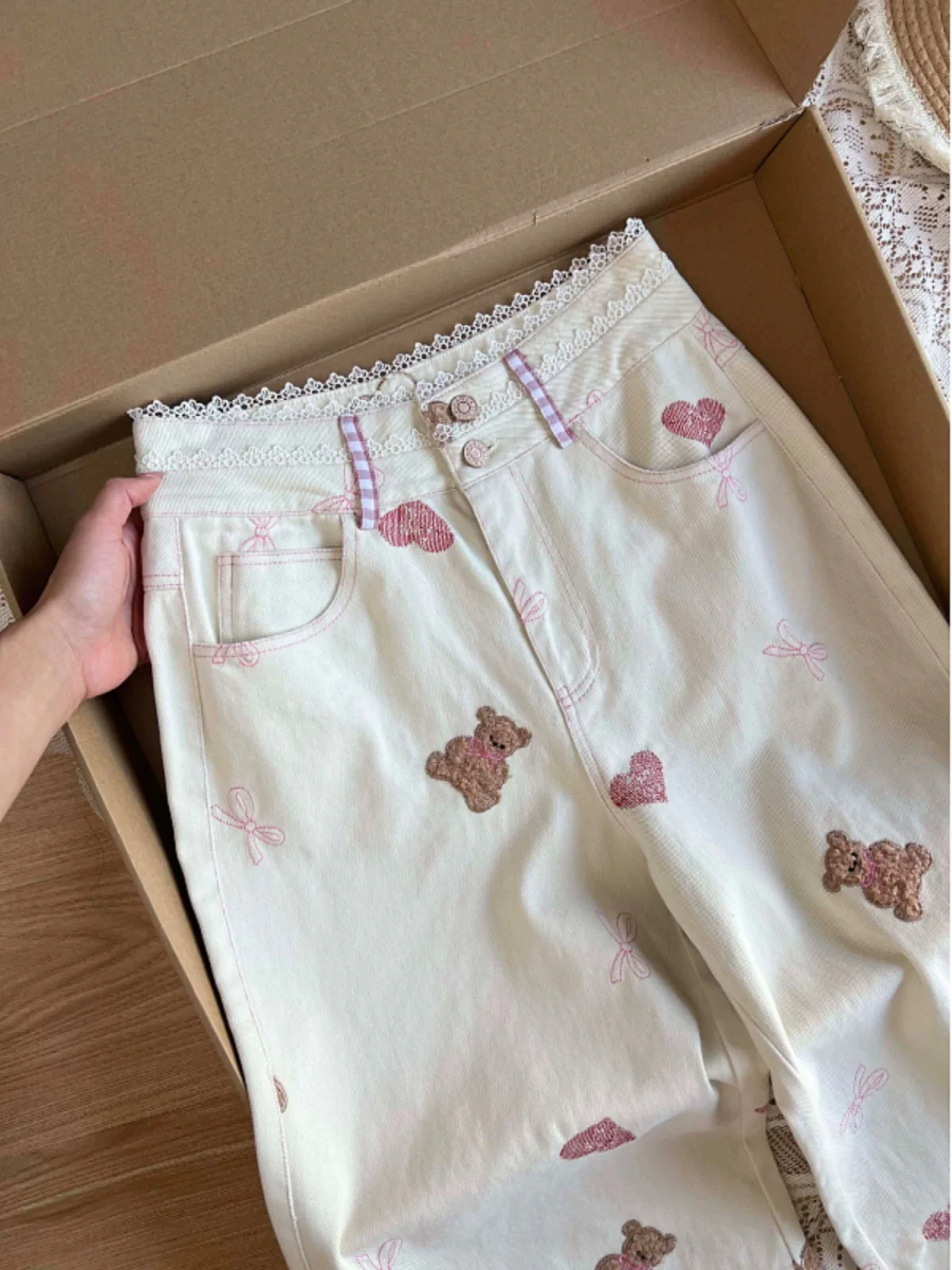 Plus size fat mm all-match autumn and winter cute bow bear embroidery soft and sticky girlish style jeans - EHAORUI