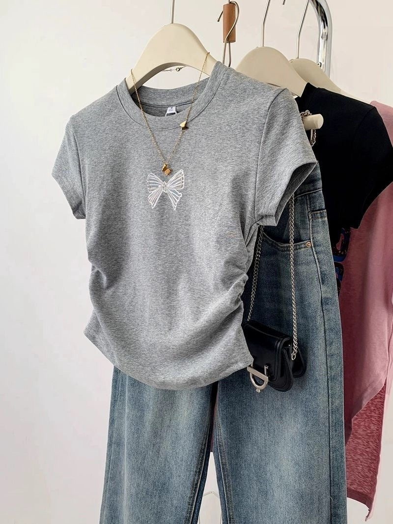 Sweet embroidered bow off-shoulder short-sleeved T-shirt women's summer design niche slim-fit pleated short top - EHAORUI