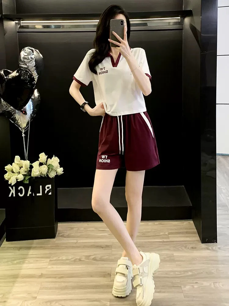 Western style fashion sports suit women summer 2025 Korean version V-neck short-sleeved shorts two-piece suit casual ins trend running - EHAORUI