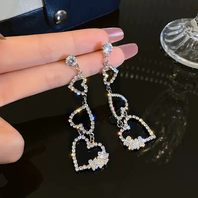 LACELIPS baby sweetheart ~ diamond-encrusted love tassel temperament long face slimming fashion versatile earrings for women - EHAORUI