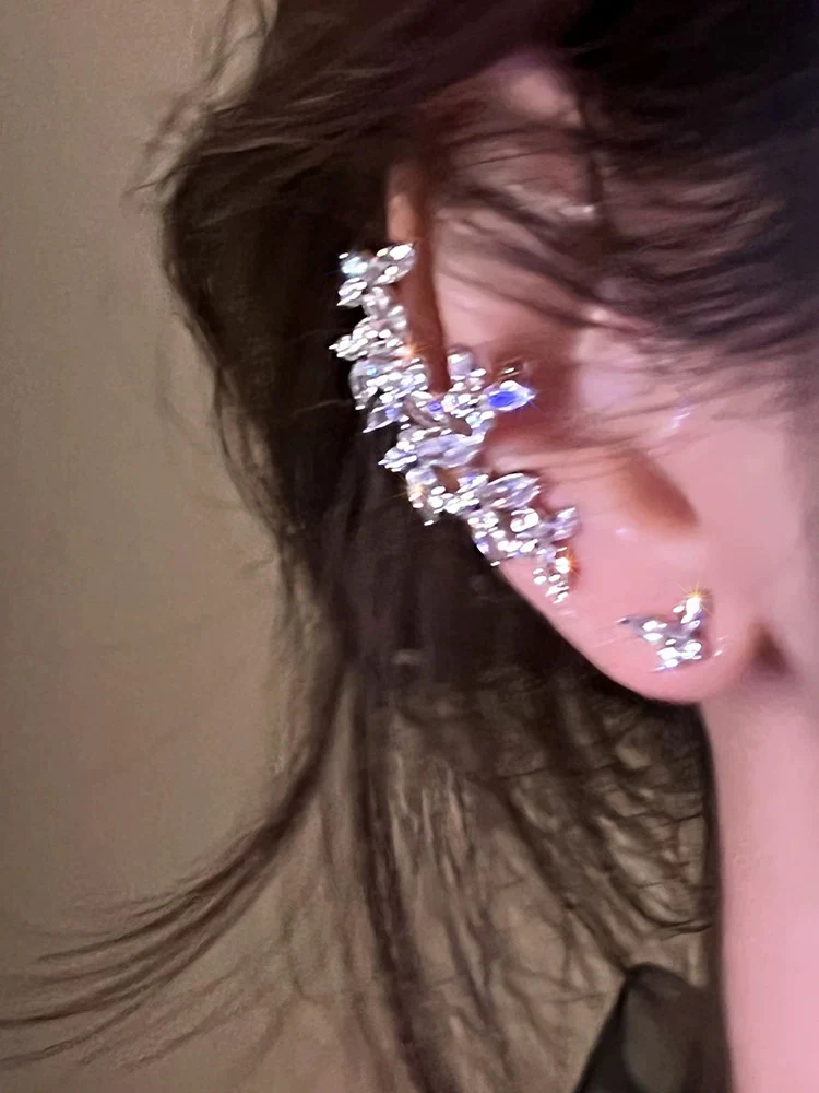 High-end zircon pearl butterfly ear bone clip niche design cool style ear clip no pierced elf earrings new style - EHAORUI