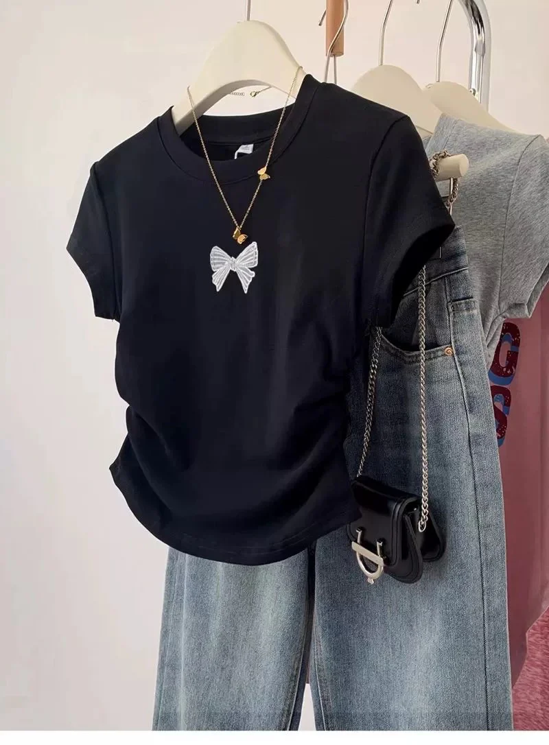 Sweet embroidered bow off-shoulder short-sleeved T-shirt women's summer design niche slim-fit pleated short top - EHAORUI