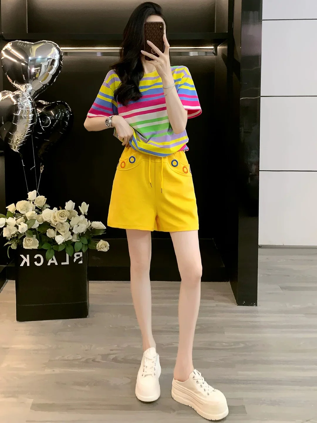 Youthful and energetic casual sports suit for women in summer, fashionable and slim, striped short-sleeved T-shirt and yellow shorts, two-piece suit - EHAORUI