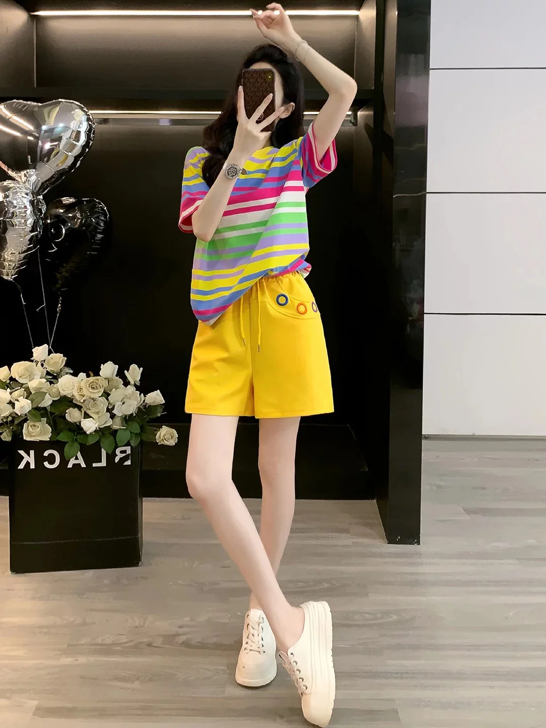 Youthful and energetic casual sports suit for women in summer, fashionable and slim, striped short-sleeved T-shirt and yellow shorts, two-piece suit - EHAORUI