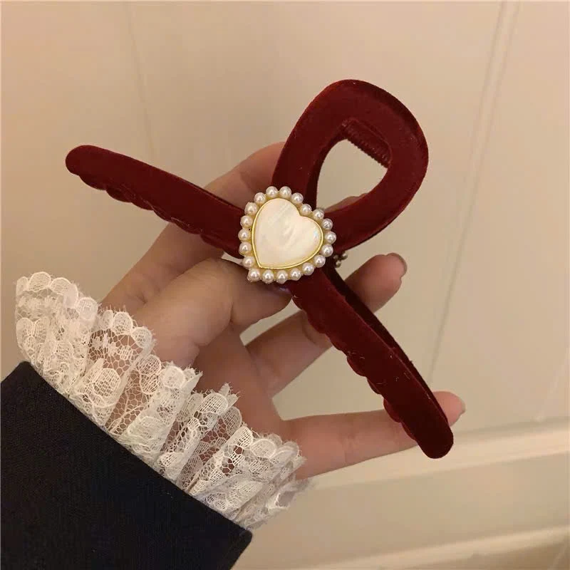 Pearl Love Bow Hair Clip ~ Black Clip High-end Retro French Style Top Clip Hair Accessory - EHAORUI