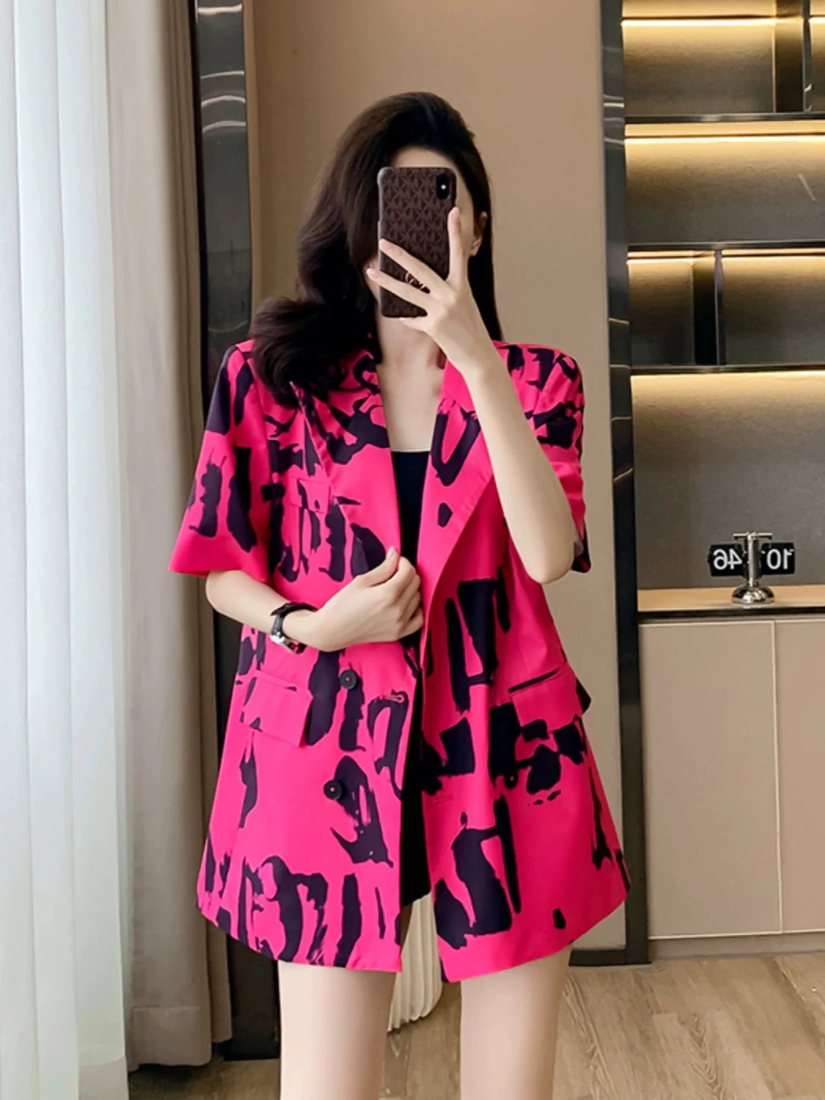 Fashionable short-sleeved suit jacket for women 2024 summer new style high-end personalized tops with western style casual suits - EHAORUI