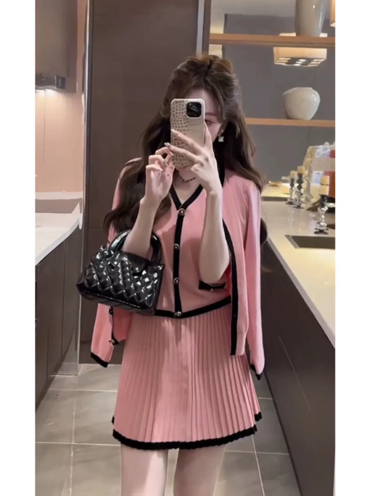 Sweet and gentle style casual knitted suit for women 2024 autumn new sleeveless vest cardigan skirt three-piece suit - EHAORUI
