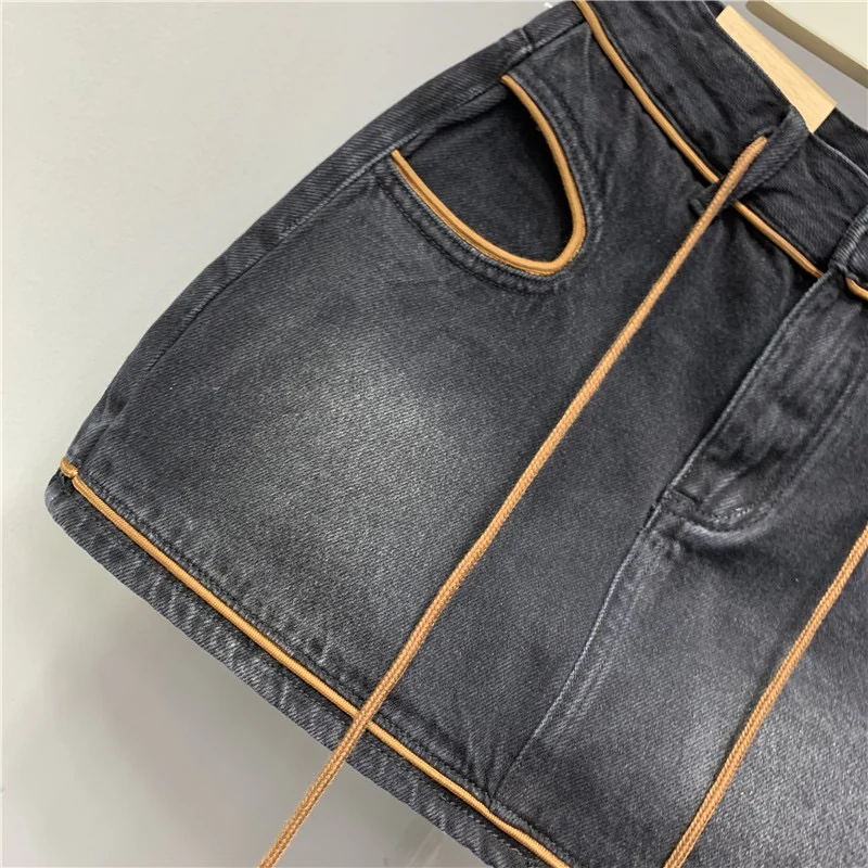 Original European products in spring 2023 new black slim denim skirt with contrasting colors and obvious decoration A-line skirt - EHAORUI