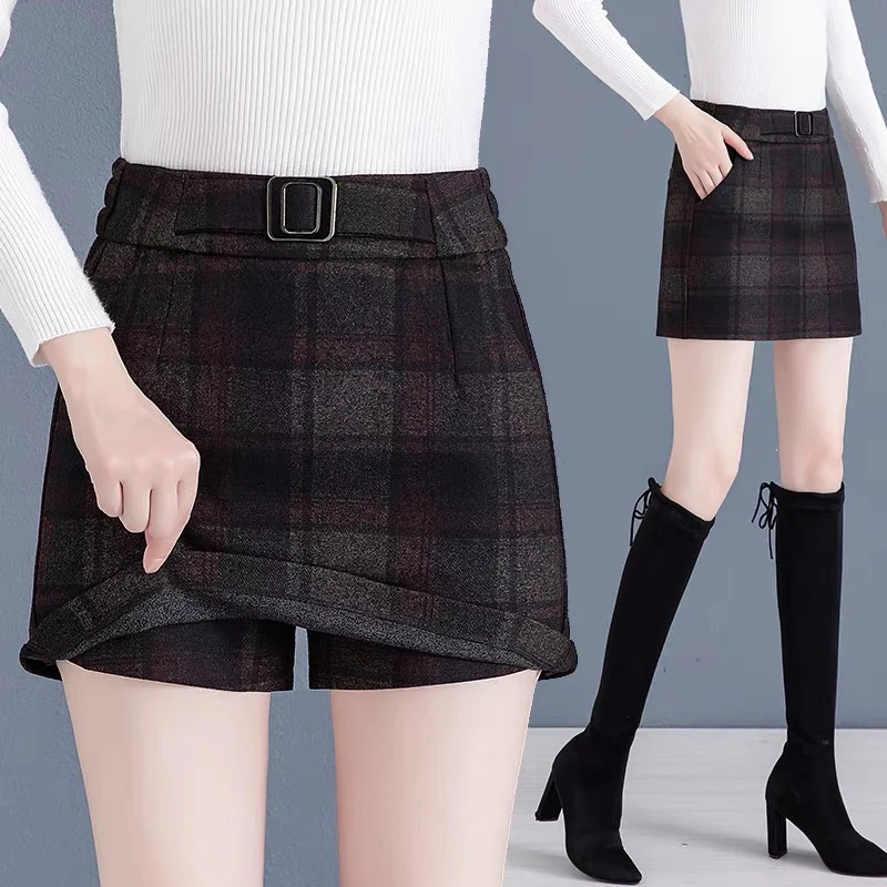 Plaid woolen wide-leg shorts and skirts women's 2022 new autumn high waist and thin outerwear casual boots and pants for winter - EHAORUI