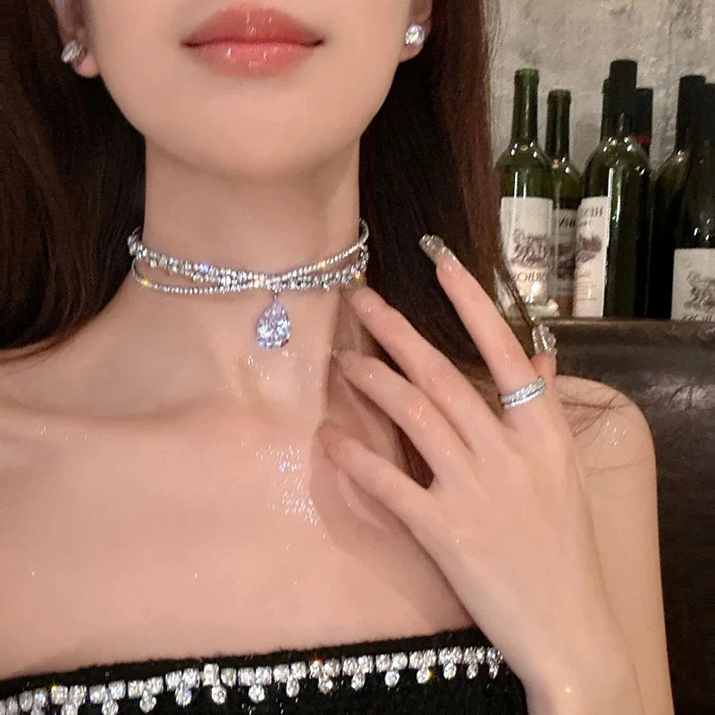 choker exaggerated flash diamond choker women's necklace high-end design niche clavicle chain necklace dinner party accessories - EHAORUI