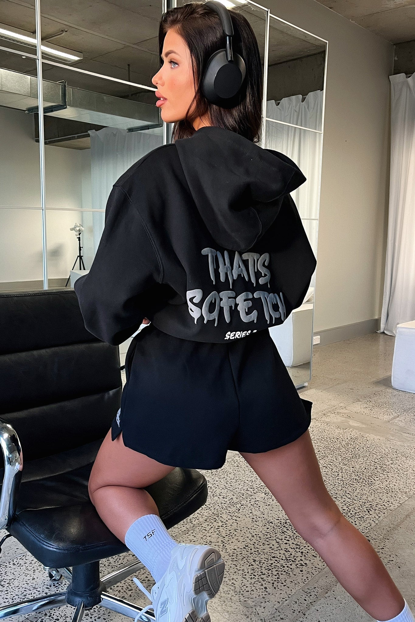 Series 7 Hoodie - Black - EHAORUI