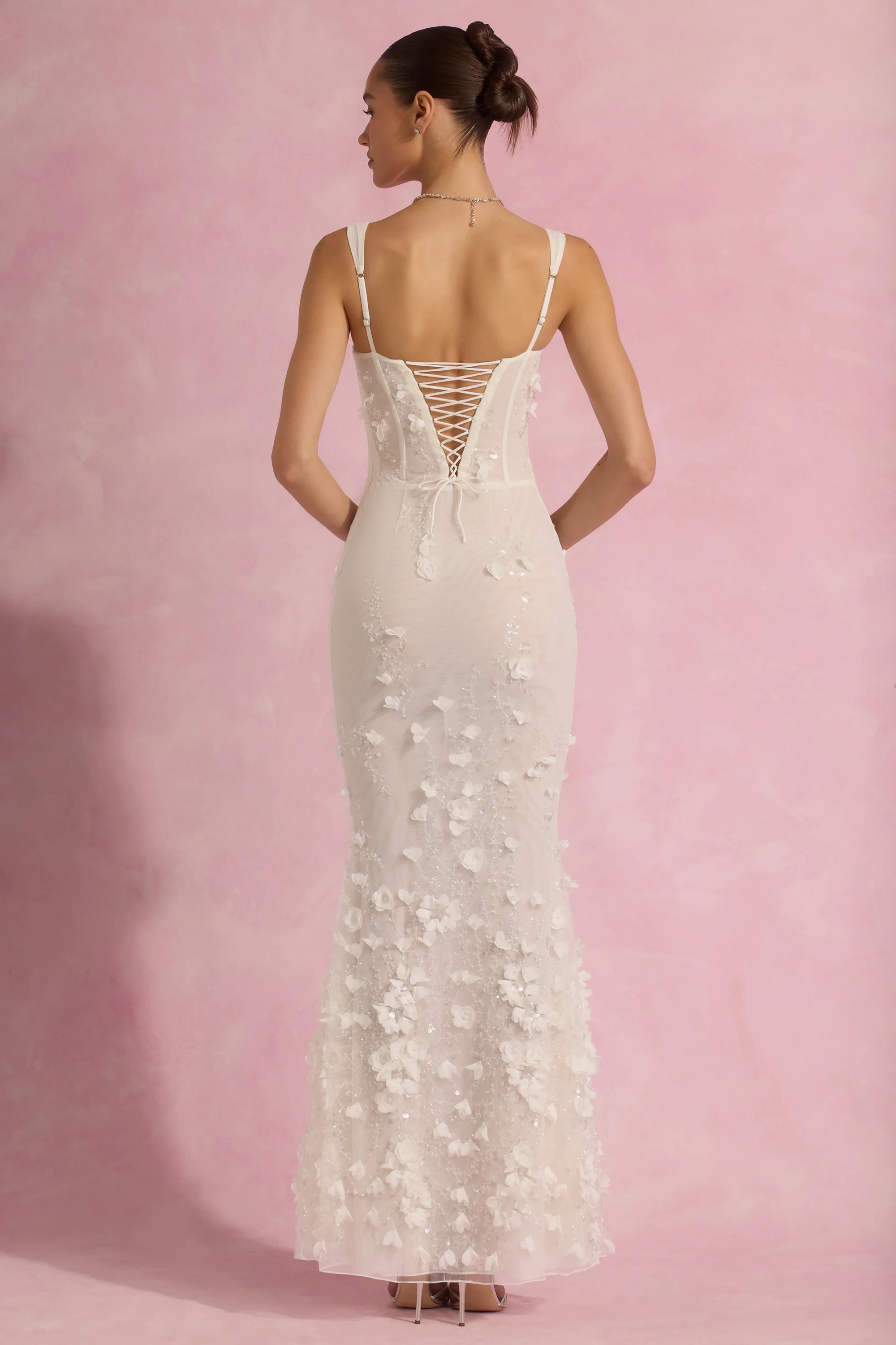 Embellished Fishtail Corset Gown in White - EHAORUI