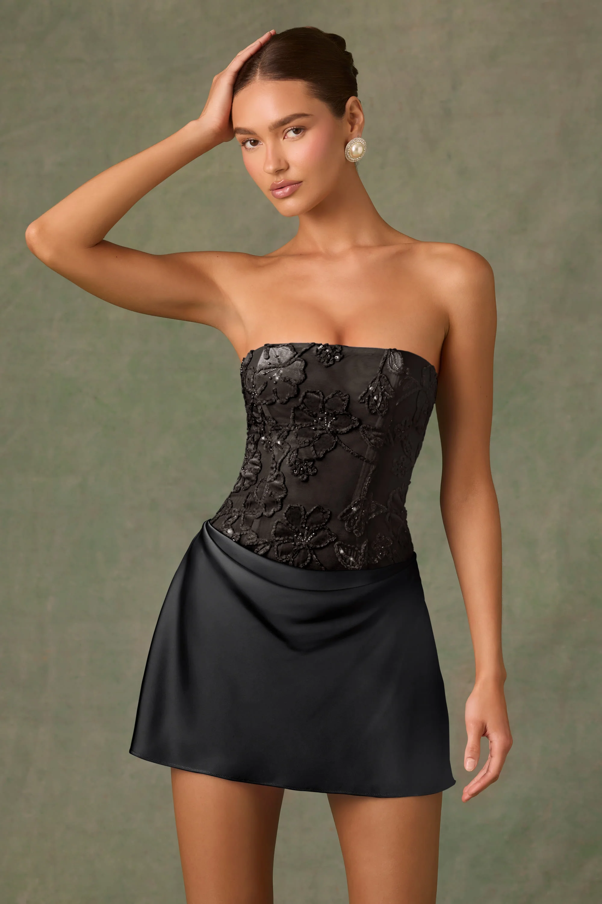 Embellished Draped Strapless A-Line Mini Dress in Black - EHAORUI