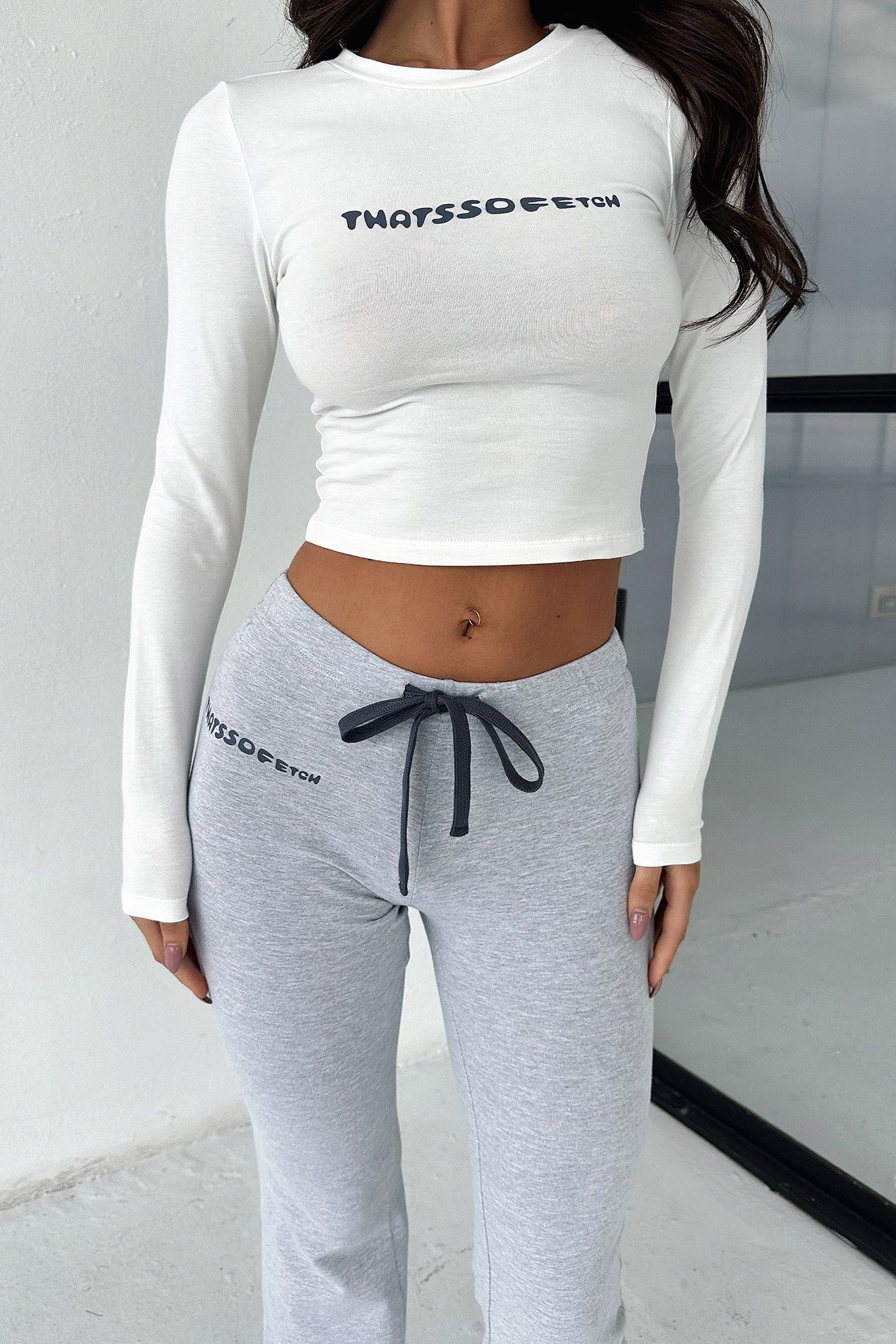 Bamba Long Sleeve Tee - White/Navy - EHAORUI