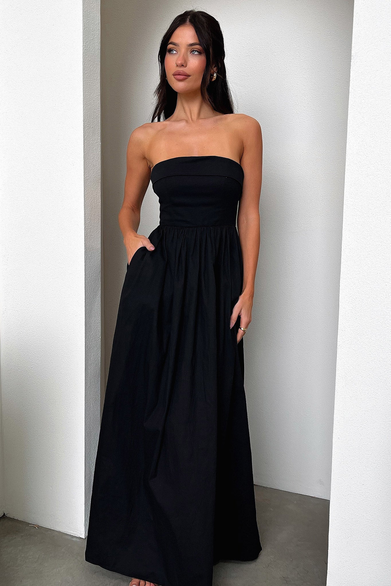 Cornell Maxi Dress - Black - GUERYA