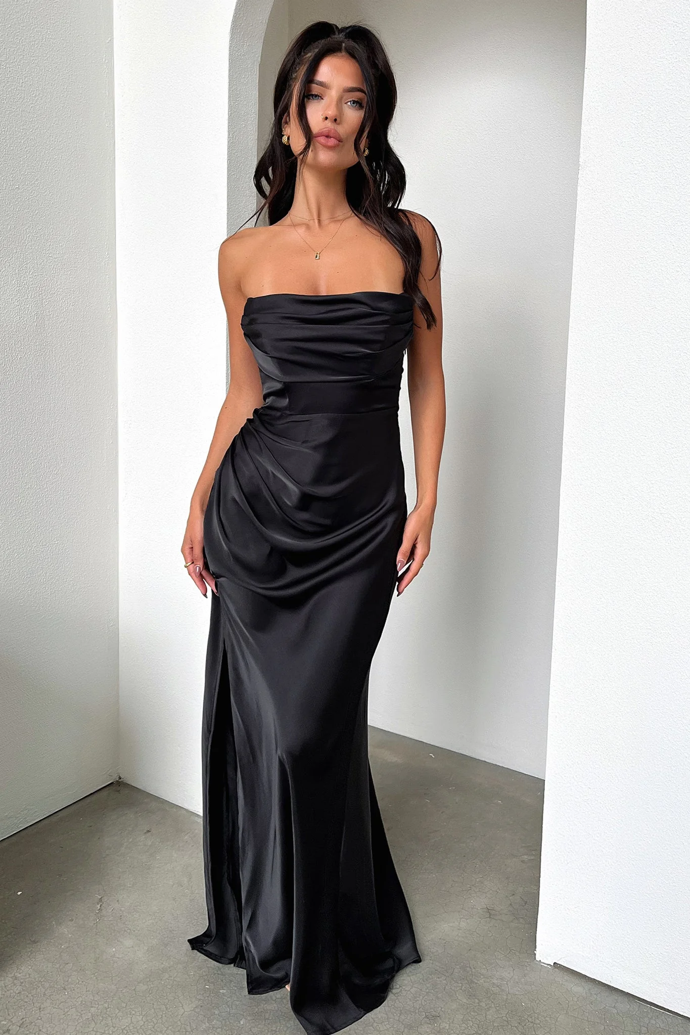 Lola Maxi Dress - Black - GUERYA