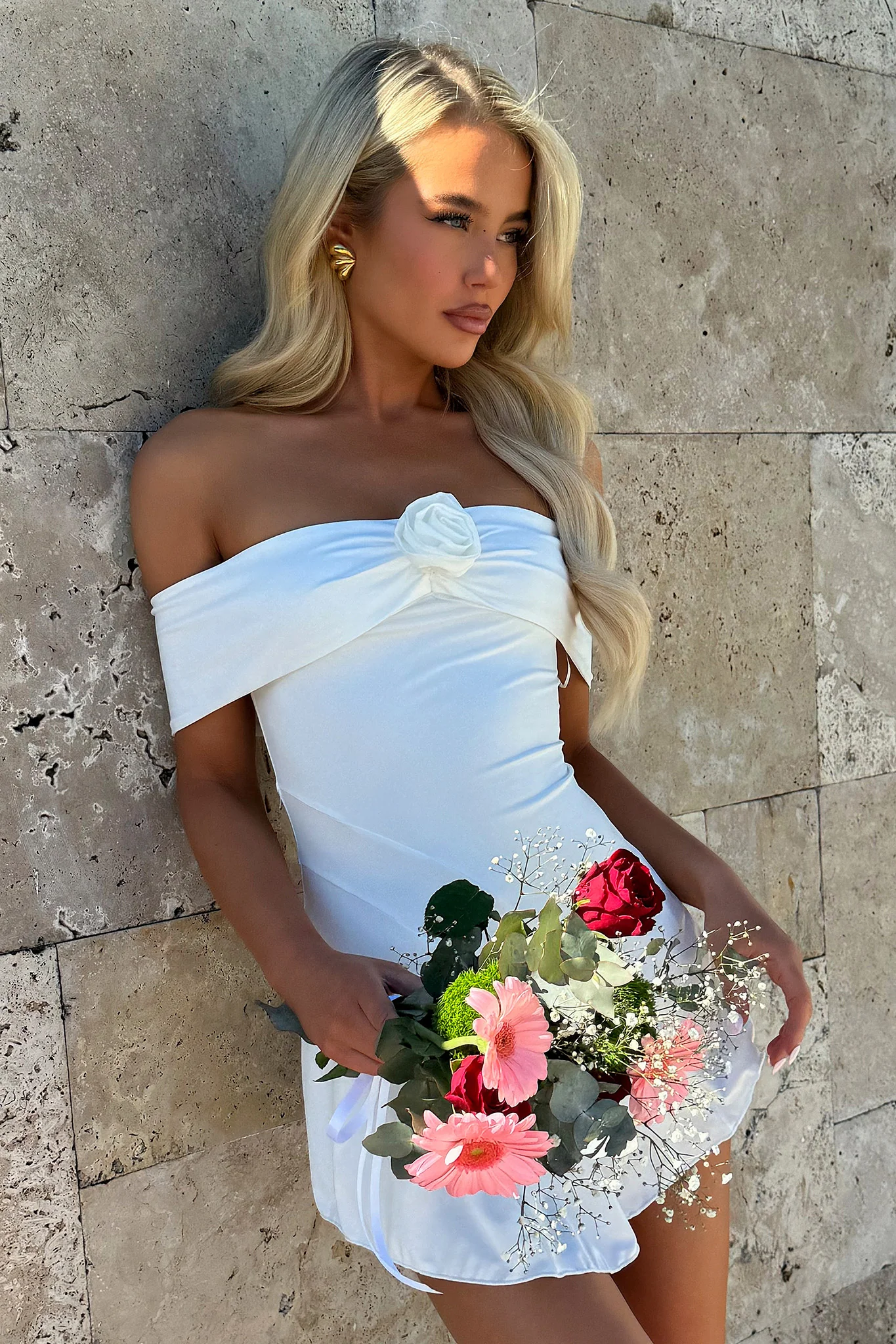 Kirsten Off Shoulder Mini Dress - White - GUERYA