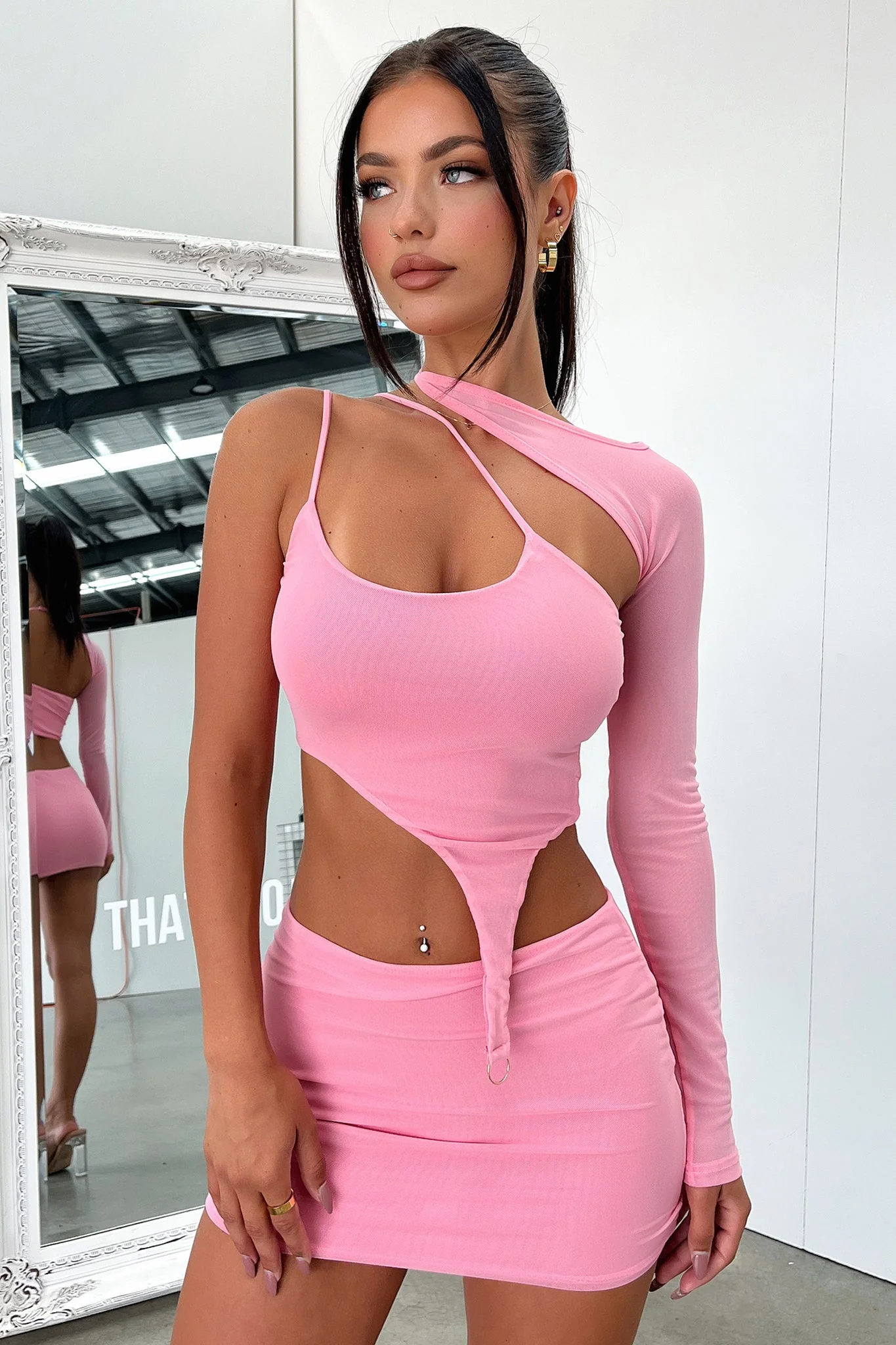 Xia Mini Skirt - Pink - GUERYA