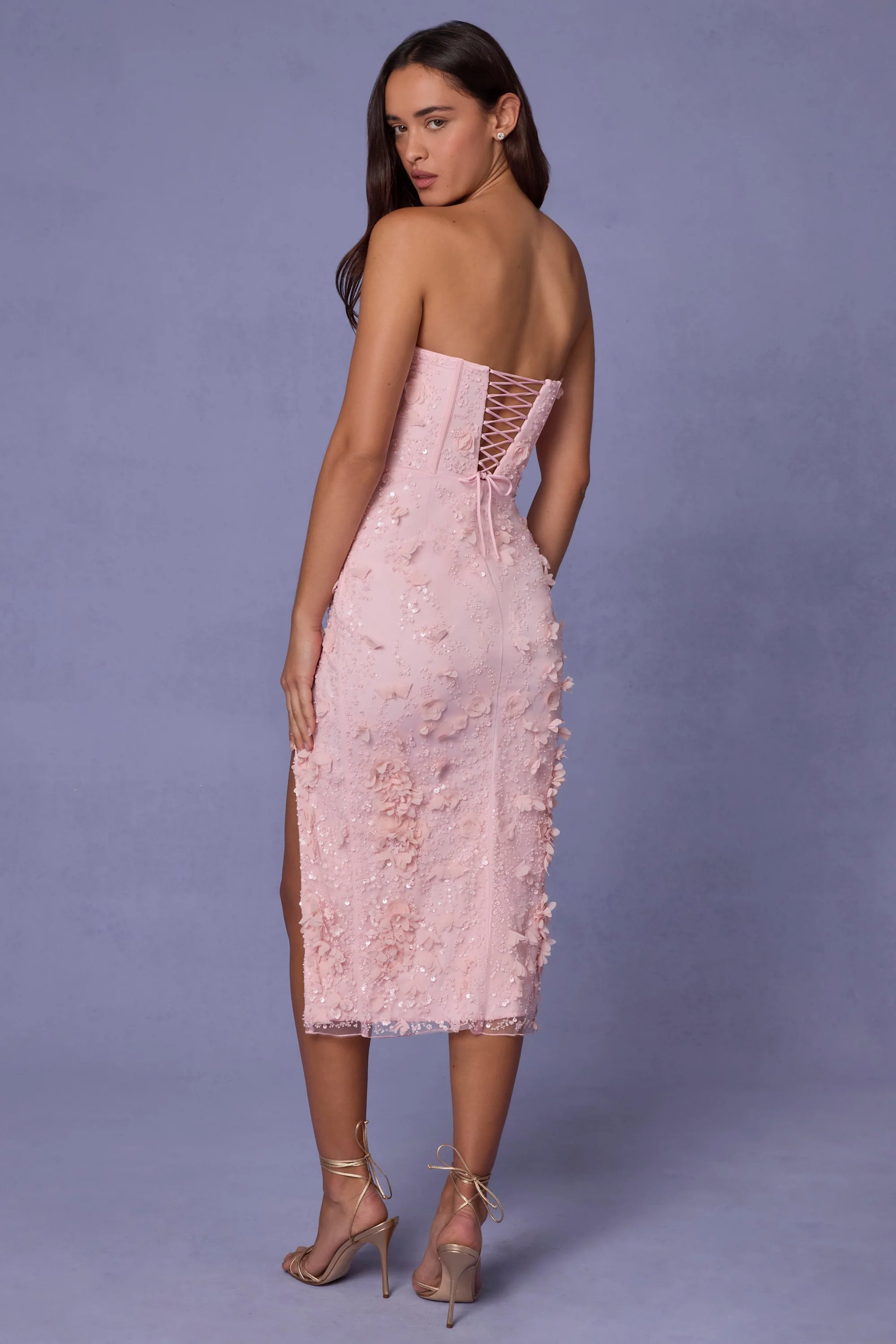 Lace-Up Corset Midaxi Dress with Split in Soft Pink - GUERYA
