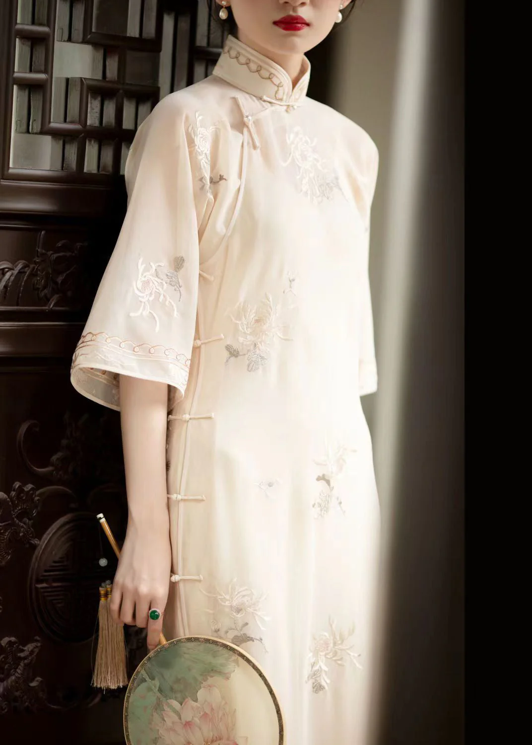Chinese Style Beige Stand Collar Embroidered Patchwork Silk Dress Fall - republicanstateiChinese Style Beige Stand Collar Embroidered Patchwork Silk Dress Fall - republicanstatei