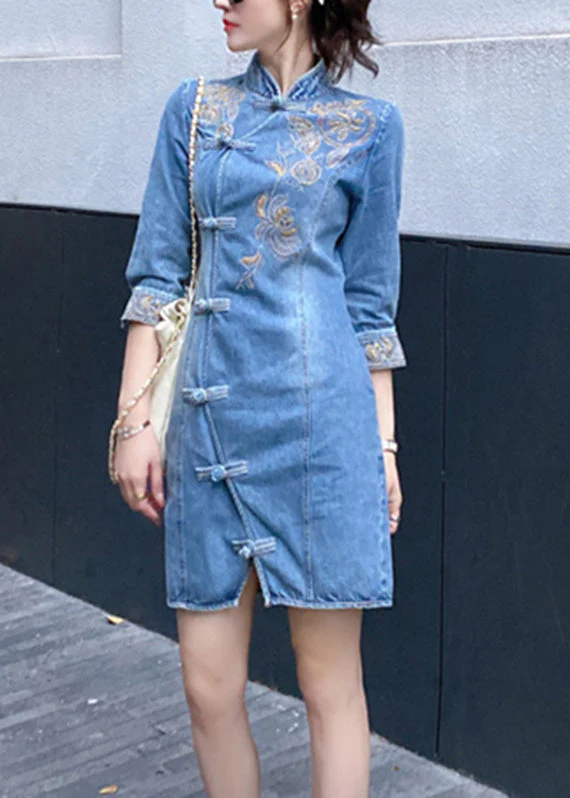 Slim Fit Blue Embroideried Floral Button Denim Mid Dresses Bracelet Sleeve - republicanstateiSlim Fit Blue Embroideried Floral Button Denim Mid Dresses Bracelet Sleeve - republicanstatei