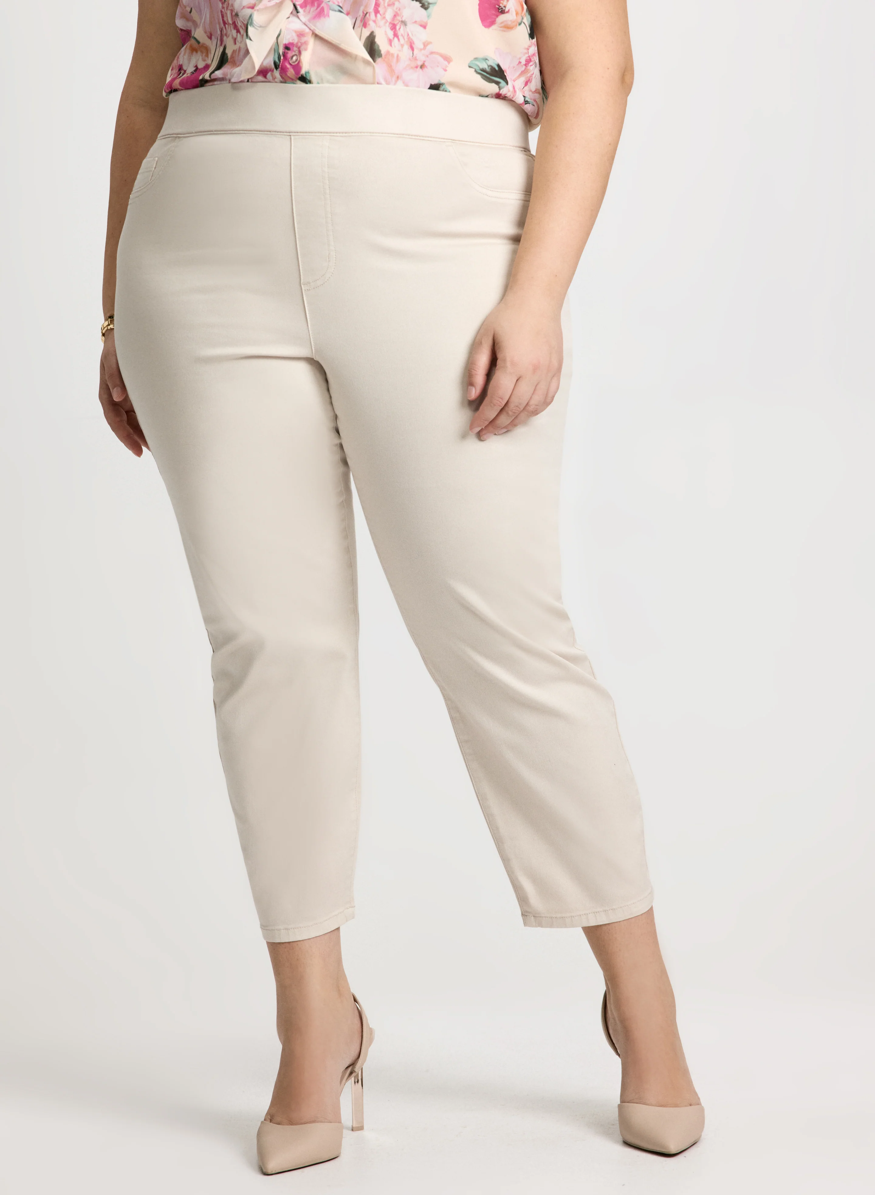 Ankle Length Pull-On Jeans - republicanstateiAnkle Length Pull-On Jeans - republicanstatei