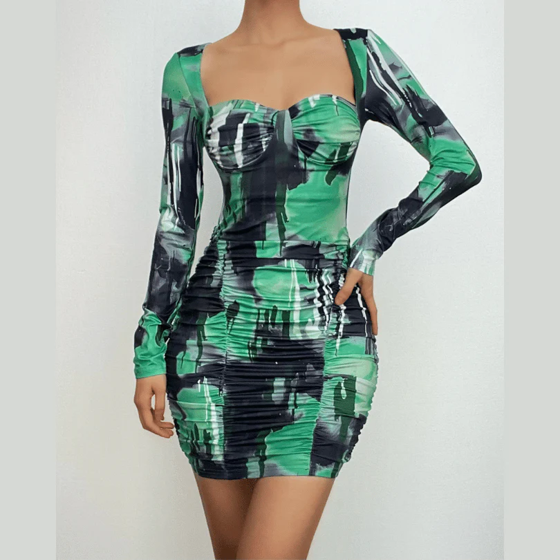 Ruched contrast print long sleeve sweetheart neck mini dress - Final Sale - republicanstateiRuched contrast print long sleeve sweetheart neck mini dress - Final Sale - republicanstatei