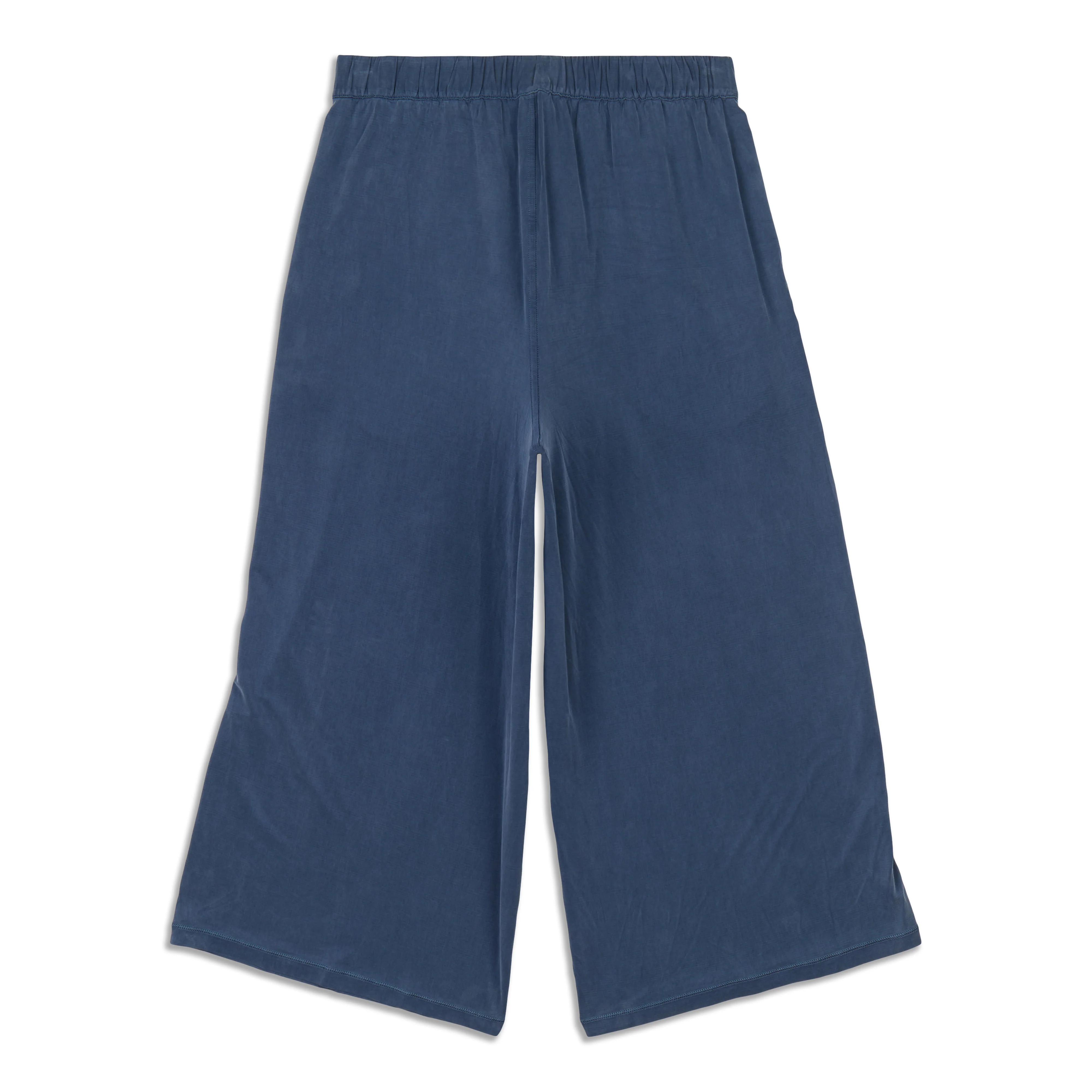 Flow In Elegance Crop - Resale - republicanstateiFlow In Elegance Crop - Resale - republicanstatei
