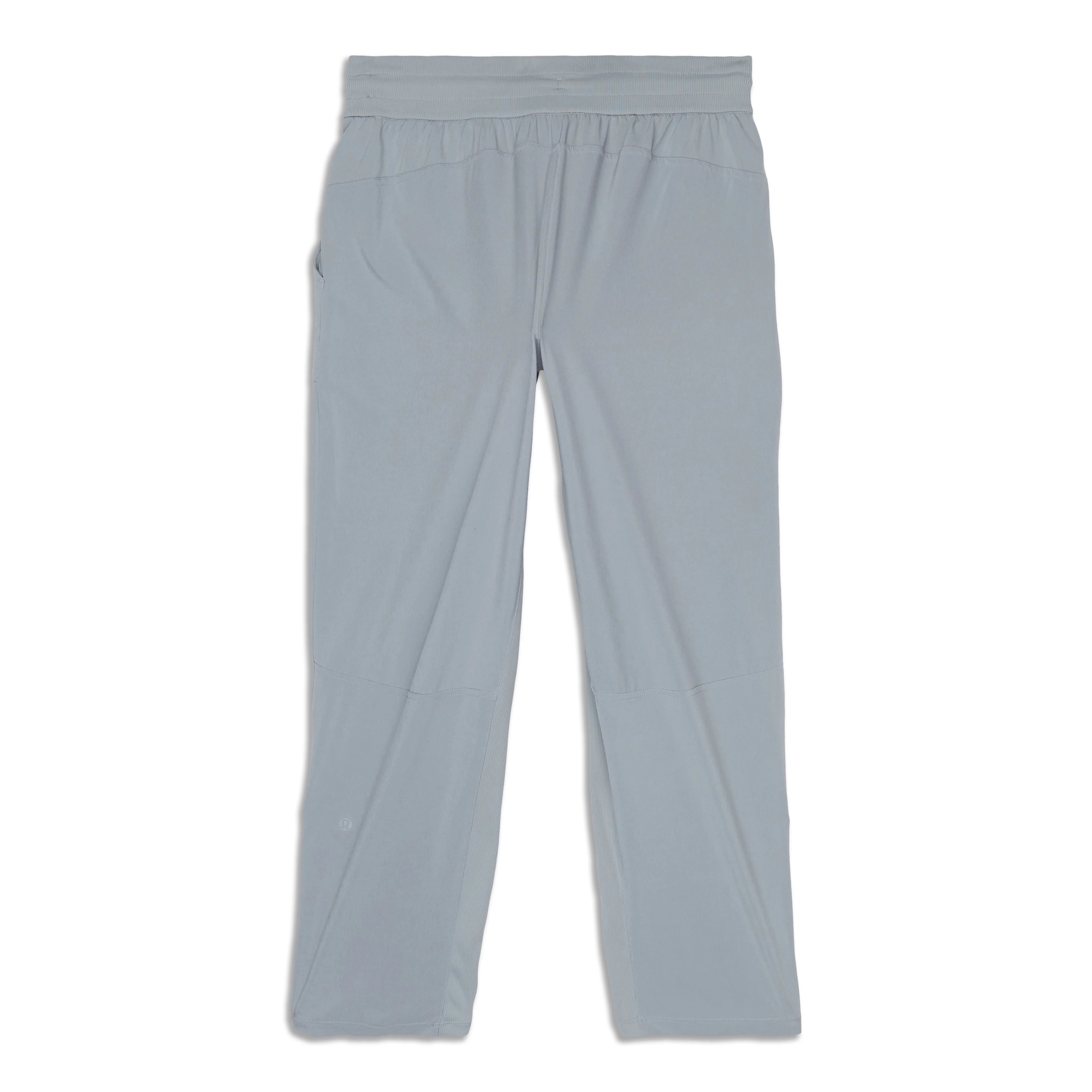 Beyond The Studio Crop - Resale - republicanstateiBeyond The Studio Crop - Resale - republicanstatei