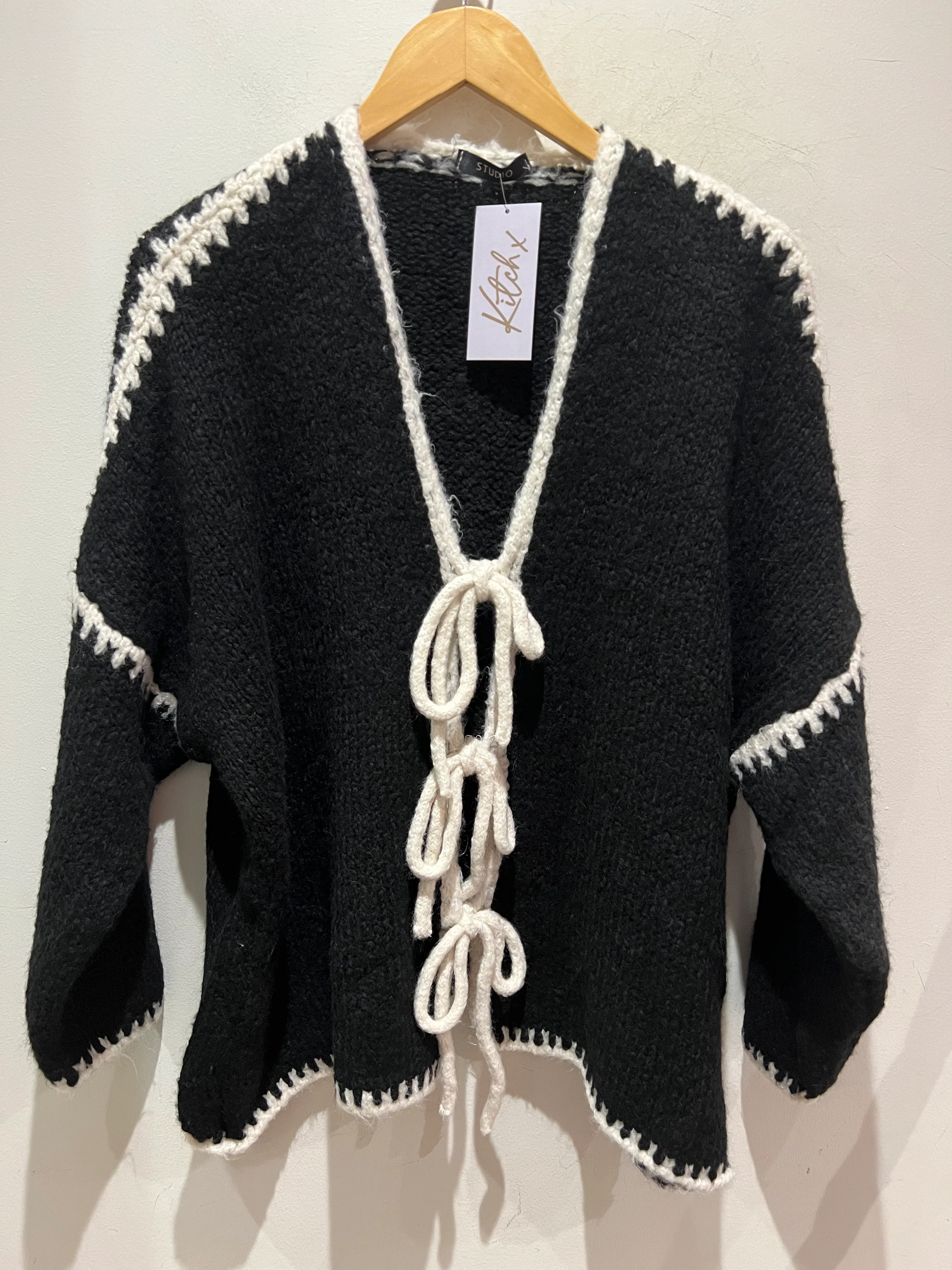 30802 Tie Front Cardi - Black - republicanstatei30802 Tie Front Cardi - Black - republicanstatei