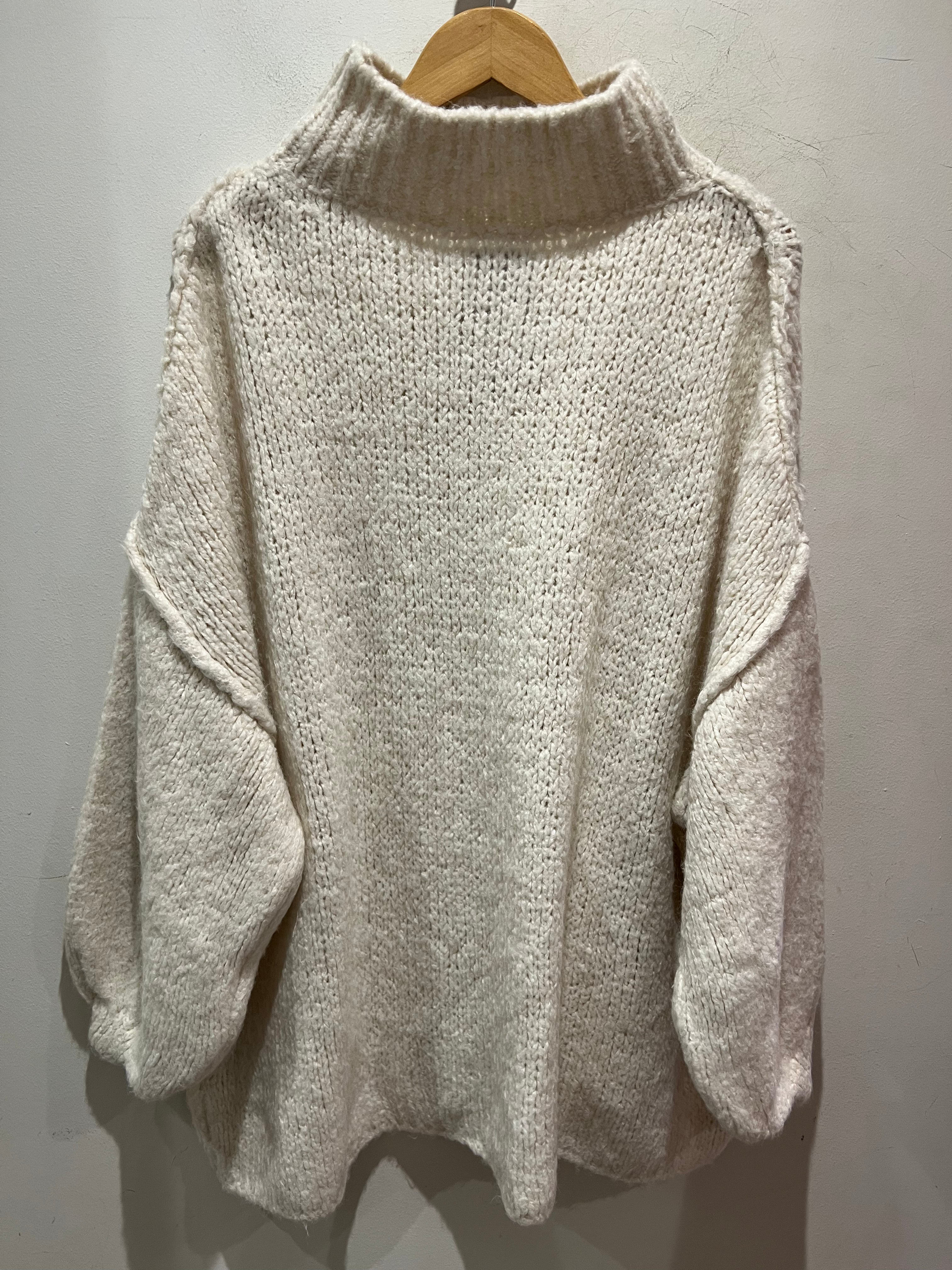 Teddy High Neck Jumper - Cream - republicanstateiTeddy High Neck Jumper - Cream - republicanstatei