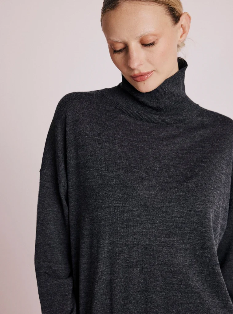 Assia Oversized Sweater - republicanstateiAssia Oversized Sweater - republicanstatei