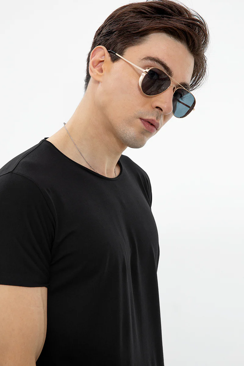 Raw Edge Black T-Shirt - republicanstateiRaw Edge Black T-Shirt - republicanstatei