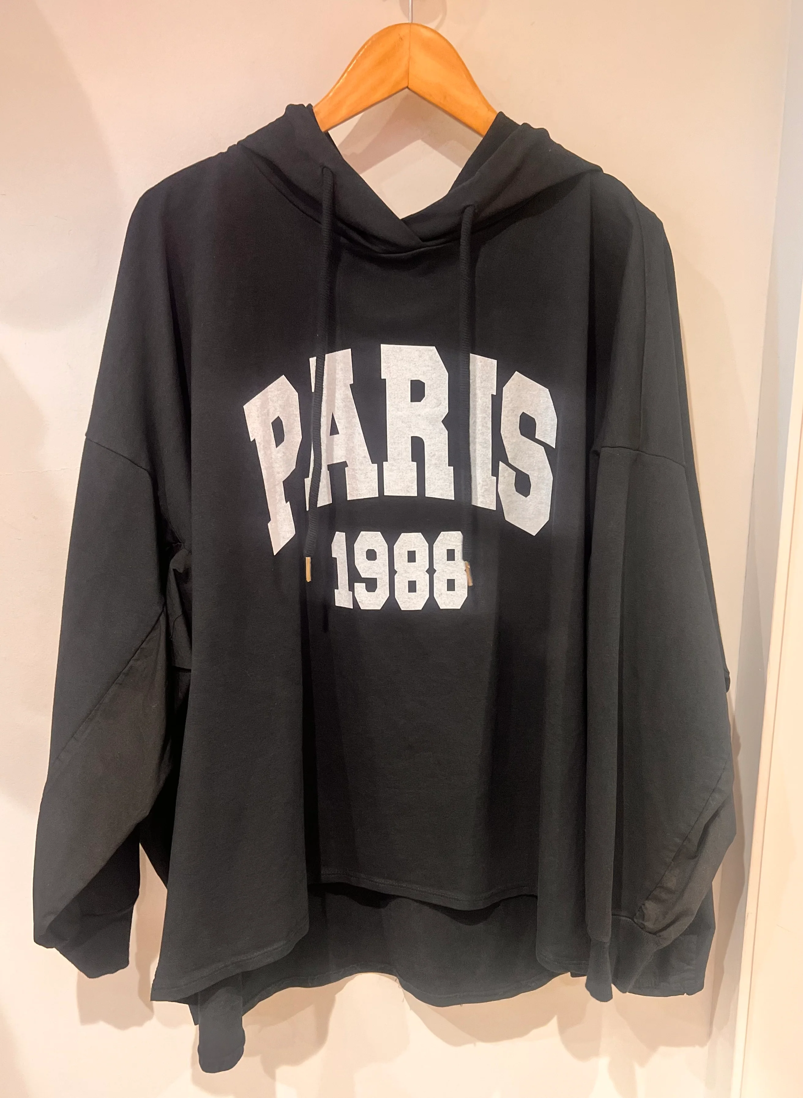 Paris Hoodie - Black - republicanstateiParis Hoodie - Black - republicanstatei